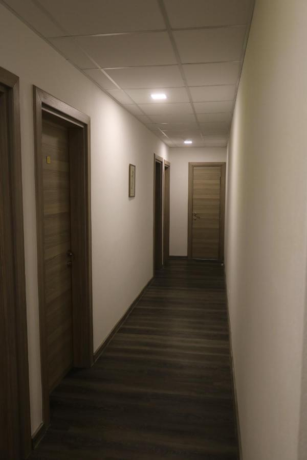Hotel Da Luca Herzogenbuchsee ภายนอก รูปภาพ