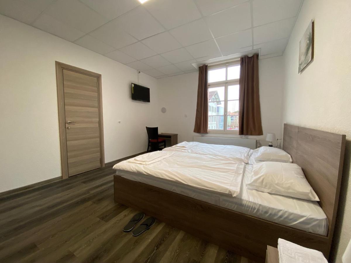 Hotel Da Luca Herzogenbuchsee ภายนอก รูปภาพ