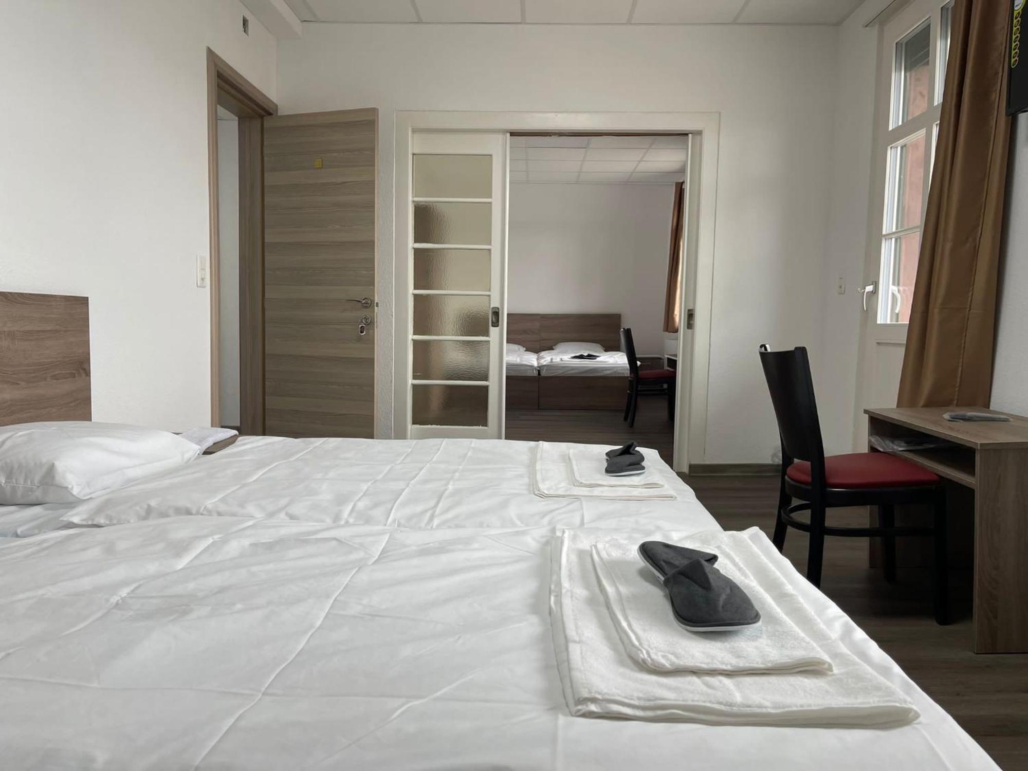 Hotel Da Luca Herzogenbuchsee ภายนอก รูปภาพ