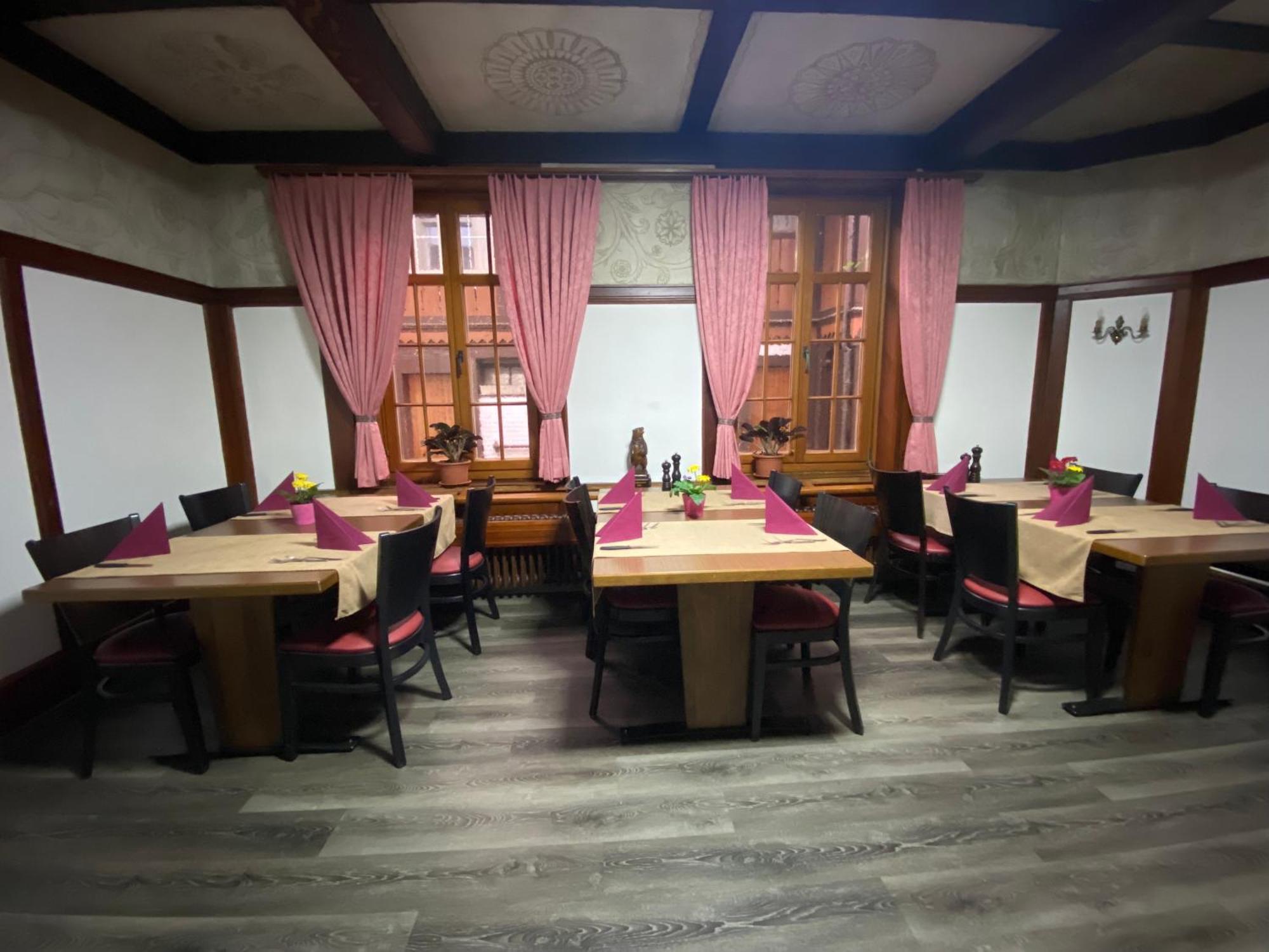 Hotel Da Luca Herzogenbuchsee ภายนอก รูปภาพ
