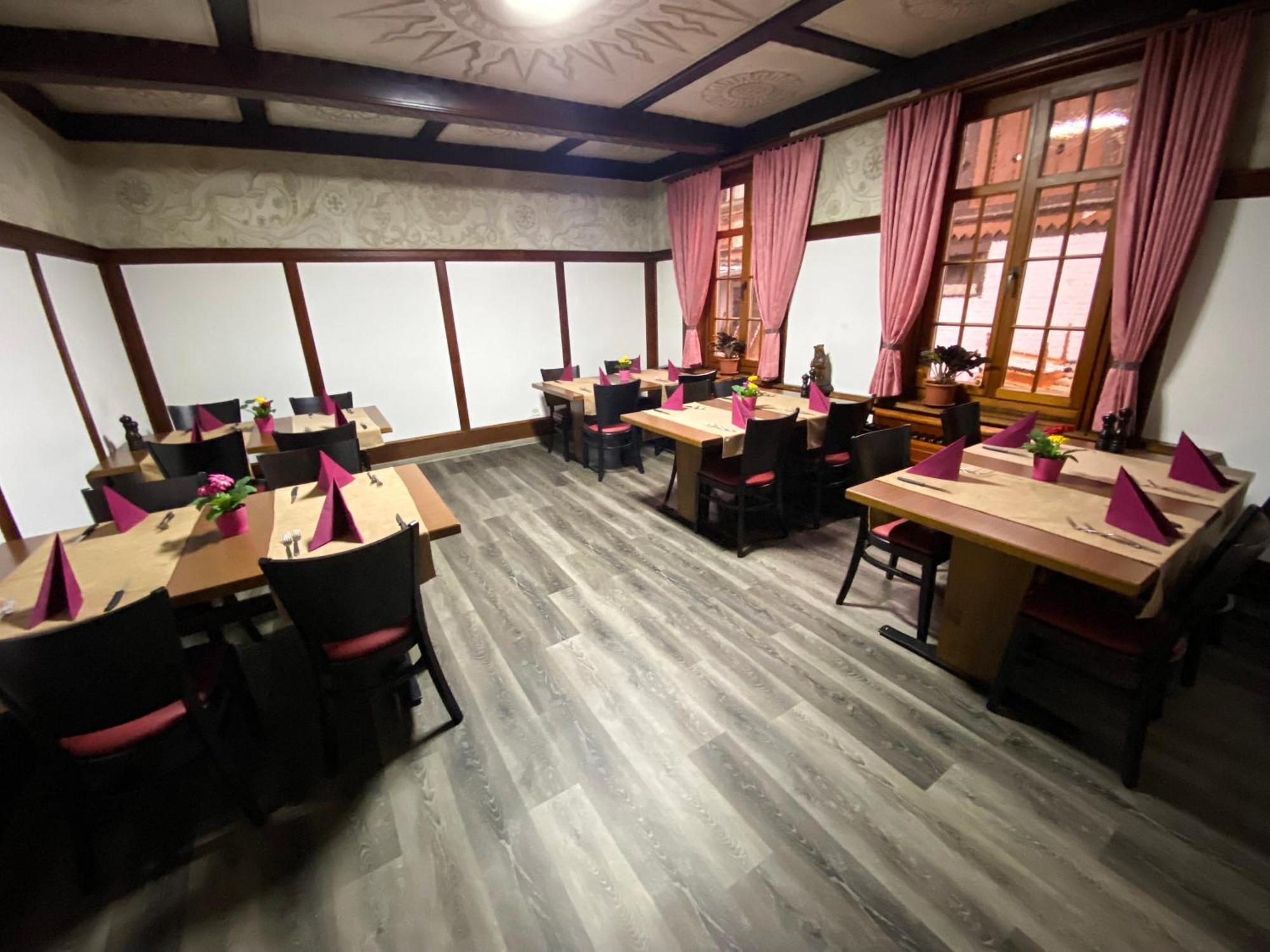 Hotel Da Luca Herzogenbuchsee ภายนอก รูปภาพ